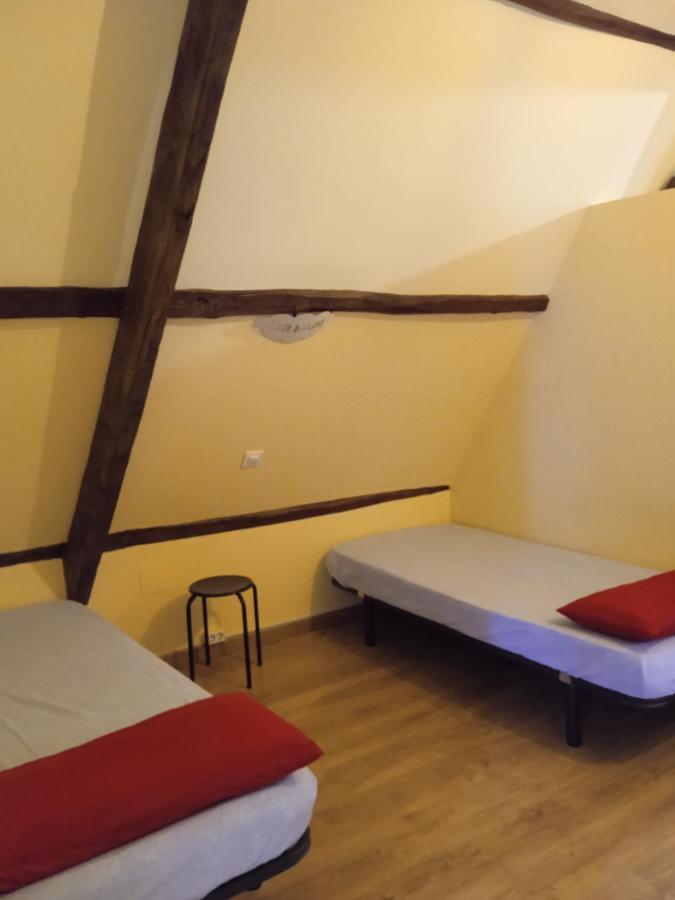 Albergue De Peregrinos Compostela Molinaseca Exteriör bild