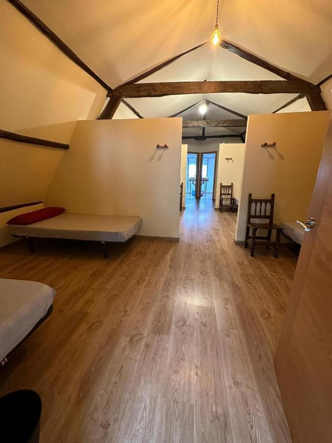 Albergue De Peregrinos Compostela Molinaseca Exteriör bild